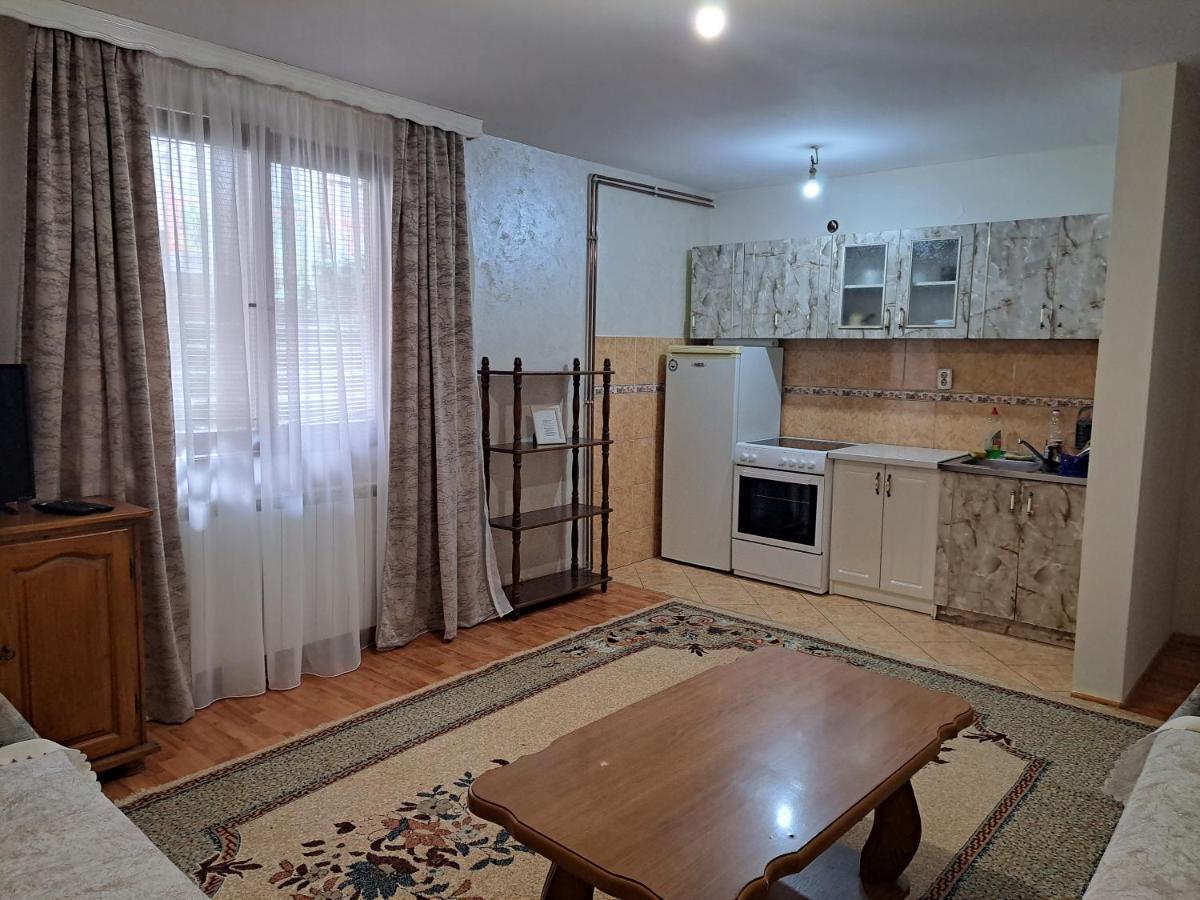Apartman Lara 2 Διαμέρισμα Φότσα Εξωτερικό φωτογραφία